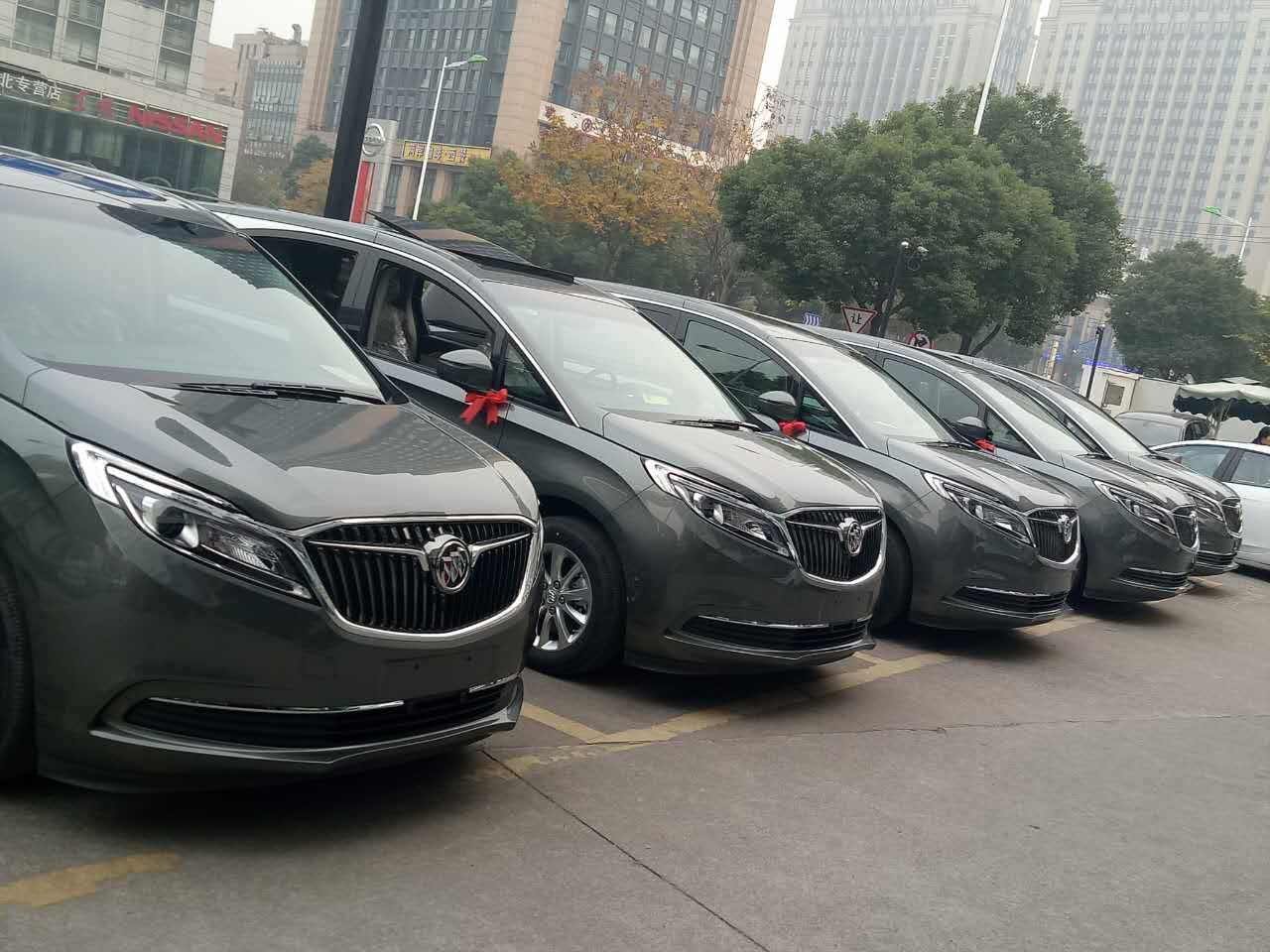 伍方汽車 專業(yè)靈活展現(xiàn)“浙江服務”